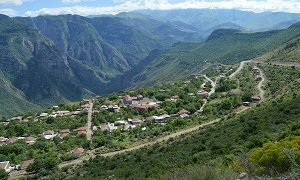 Հալիձորում կարծում են, որ թեպետ դանդաղ, բայց դրական փոփոխություններ կան