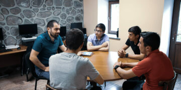 Այլընտրանքային կրթության հիմնական «խայծը» կրթական ծրագրի հավելյալ արժեքն է