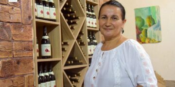 Ալվանքին սիրահարված կինը