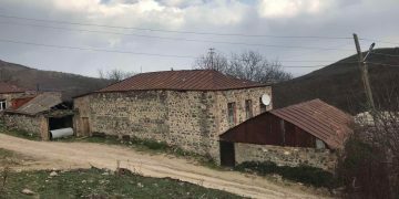 Դպրոցի ճամփան դժվար է, երկար՝  սահմանապահ ուսուցիչների համար