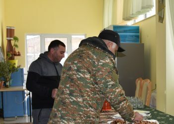 «Մինա» տան արցախցի բնակիչները