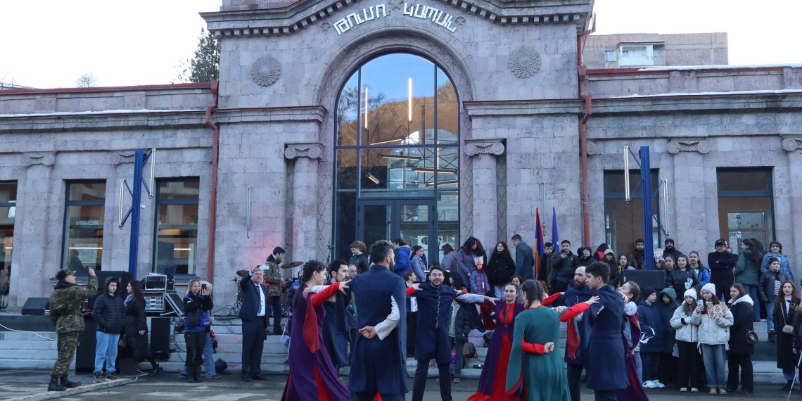 Կապանում պաշտոնապես բացվեց ԹՈՒՄՈ տեխնոլոգիական կենտրոնը