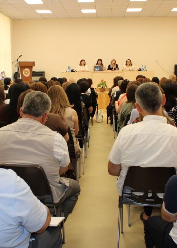Գորիսում քննարկվել են դպրոցների կառավարման համակարգում սպասվող փոփոխությունները